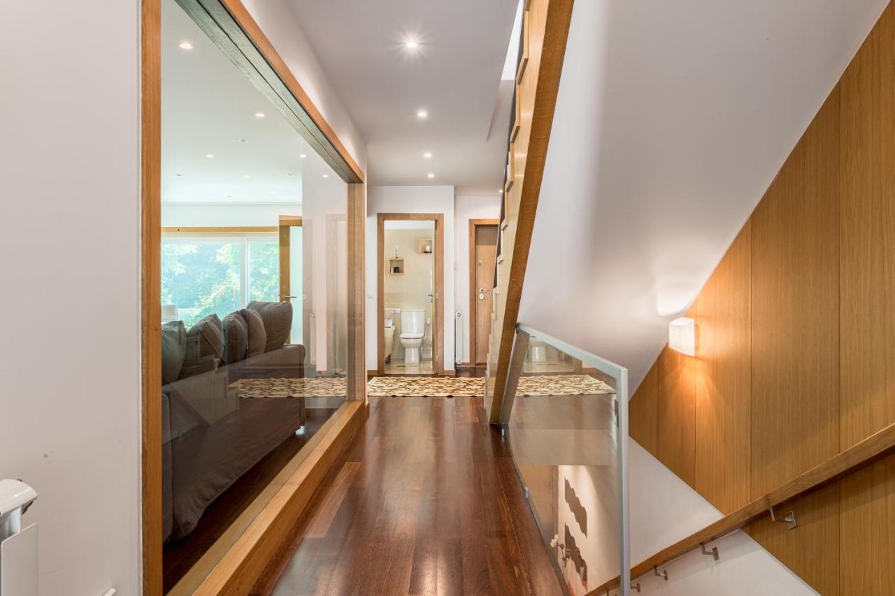 Appartamento Joivy Sleek House Balcony & 2 Terraces In Porto Maía Esterno foto